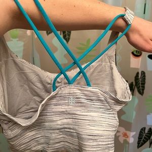 Lululemon Sports-bra! Size 6/small